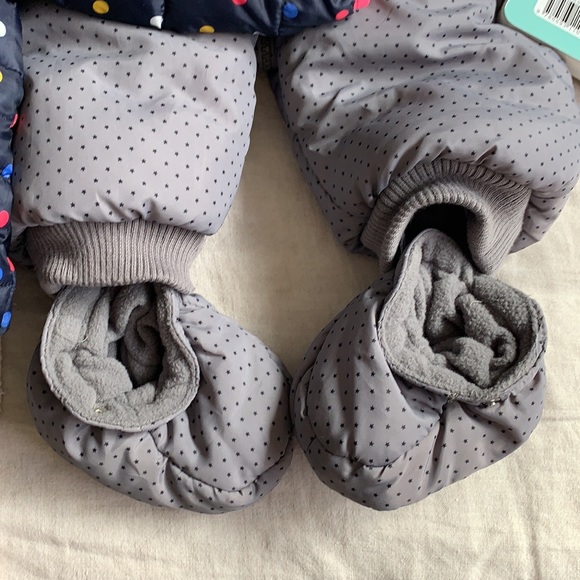 👶🏻 GAP & BOUTCHOU Puffers + book for babies Sz 3 to 6 months like NEW - Picture 6 of 12